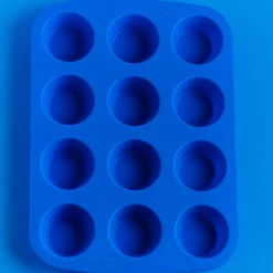 Nature's Garden 12 Mini Muffins (Silicone Molds) New
