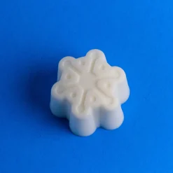 Nature's Garden 12 Mini Snowflakes (Silicone Mold) Discount