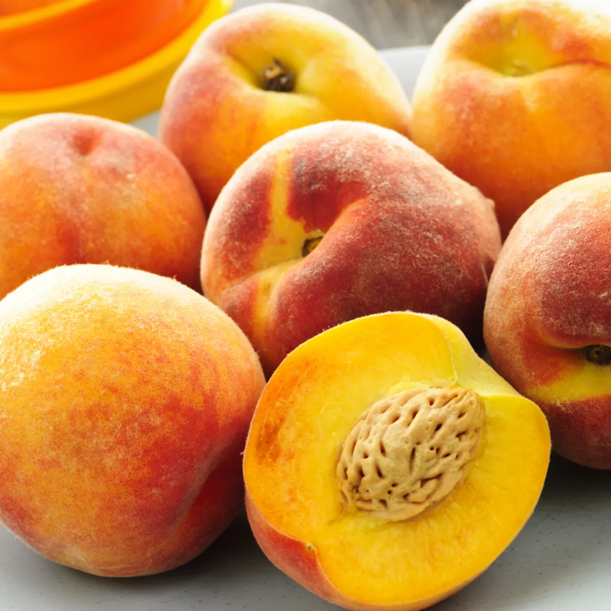 Nature's Garden Fresh Peach Fragrance Oil