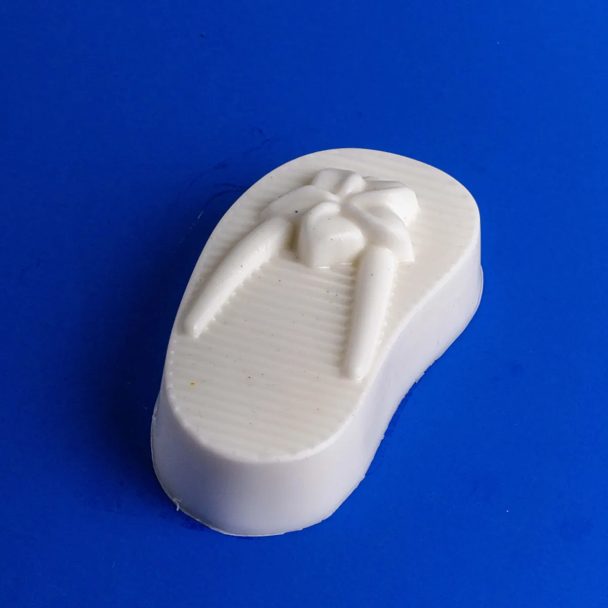 Nature's Garden Large Flip Flops (Plastic Mold) Clearance