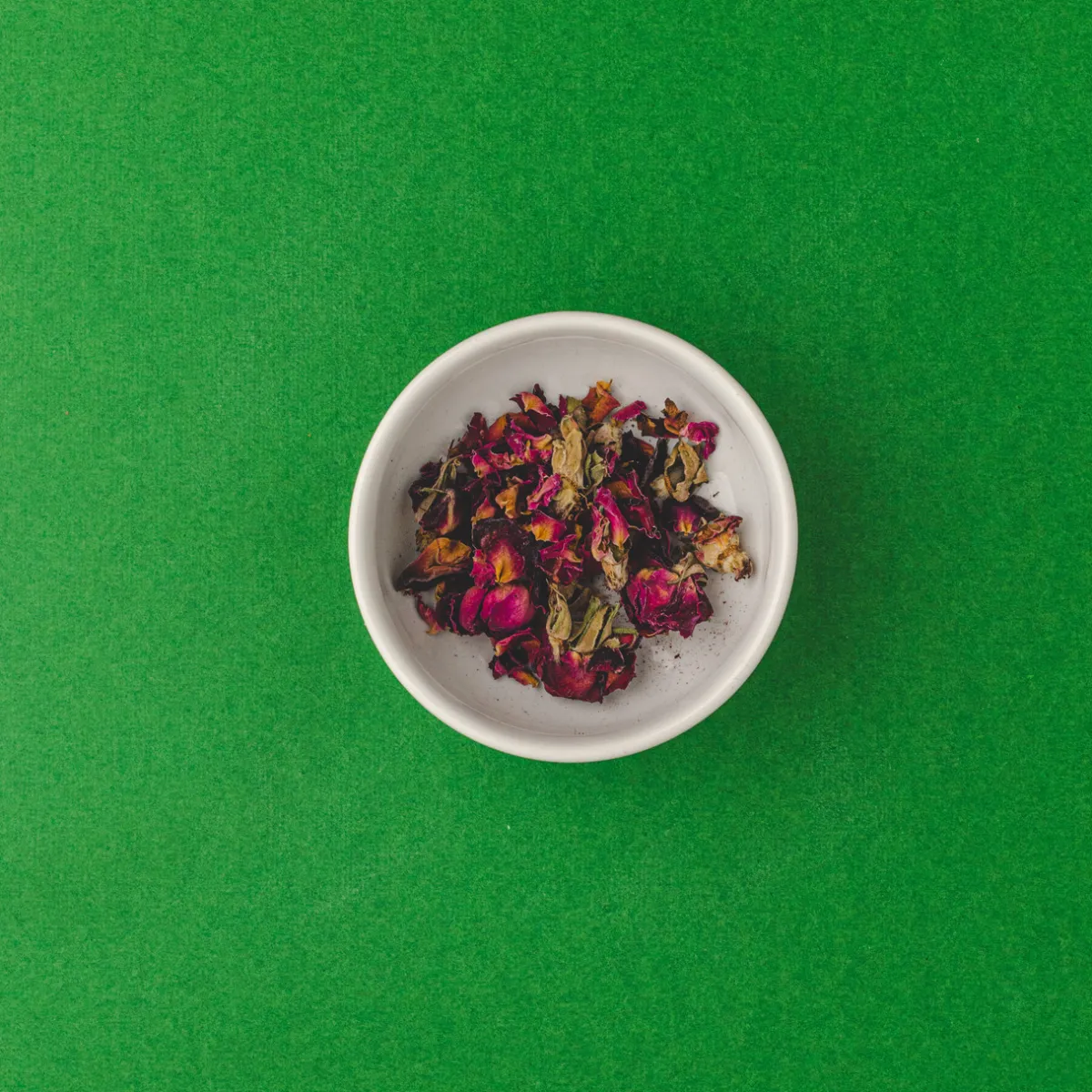 Nature's Garden Red Rose Buds & Petals (Dried) Clearance