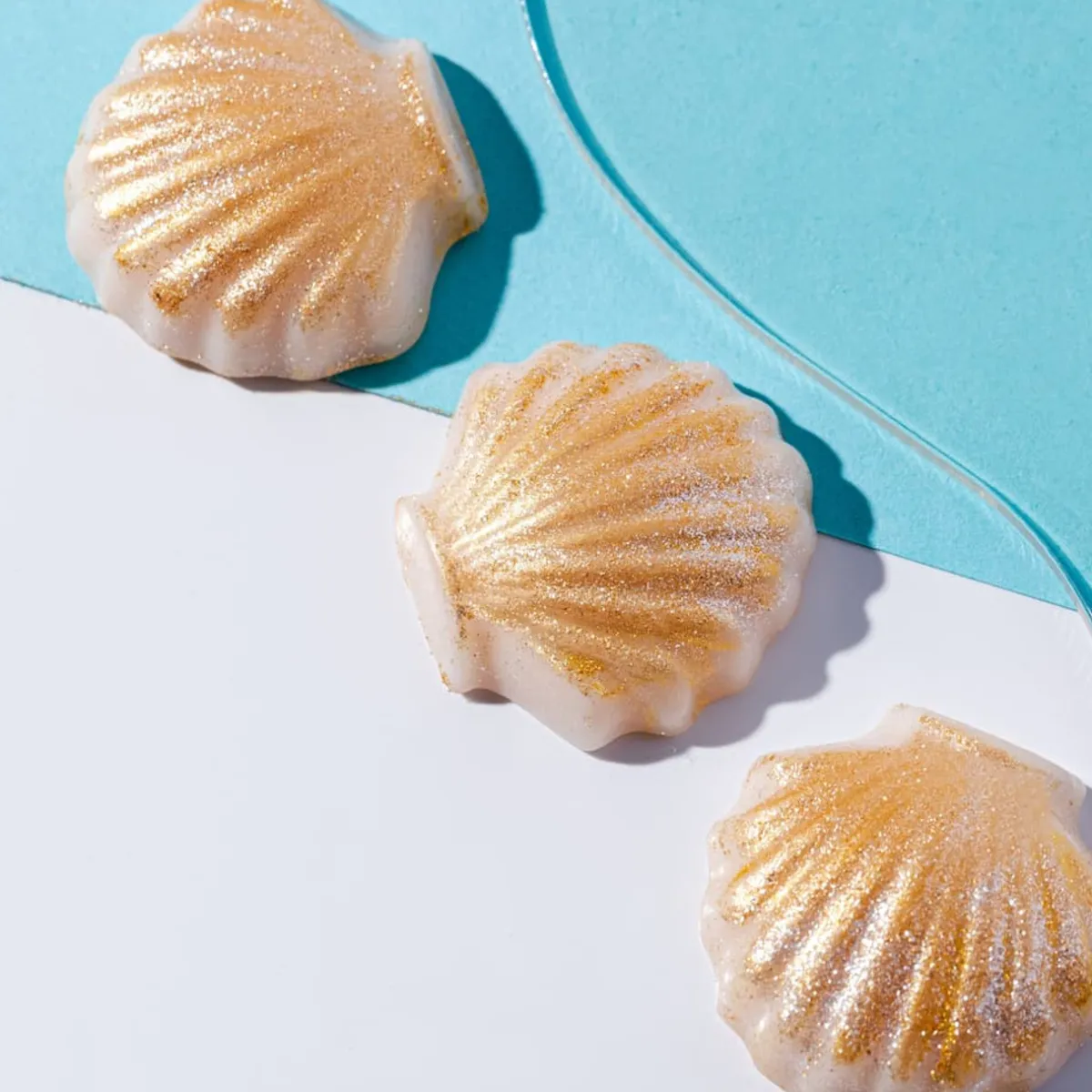 Nature's Garden Seashell Wax Melt Kit Hot