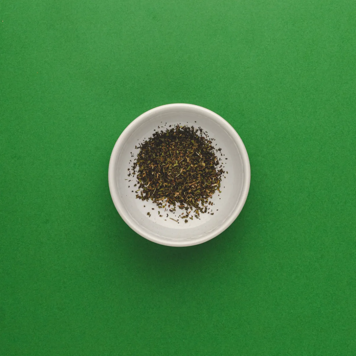 Nature's Garden Spearmint Leaf Cut & Sifted New