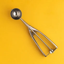 Nature's Garden Stainless Steel Scoop Best