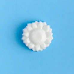 Nature's Garden Sunflowers (Plastic Mold) New